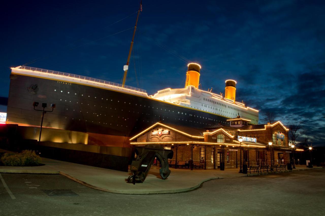 Bridgewood Cabin, Hot Tub, 1089 Of Free Attraction Tickets For Each Paid Day, Dollywood And More! Pigeon Forge Dış mekan fotoğraf
