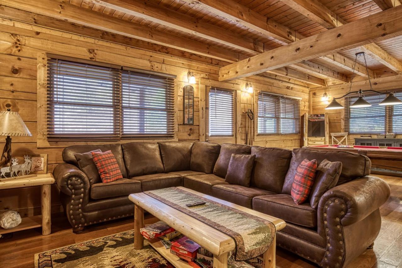 Bridgewood Cabin, Hot Tub, 1089 Of Free Attraction Tickets For Each Paid Day, Dollywood And More! Pigeon Forge Dış mekan fotoğraf